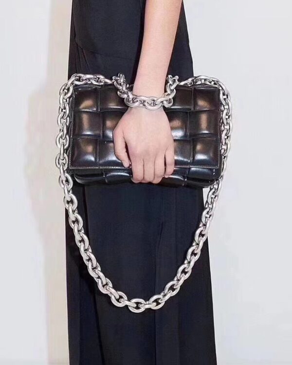 Thick Metal Chain Bag