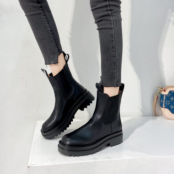 Chunky Chelsea Boots