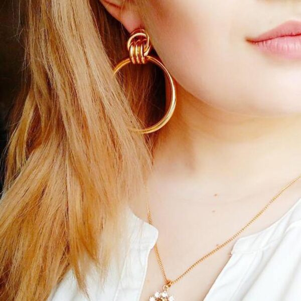 Trendy Hollow Out Earring